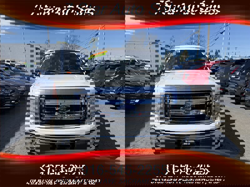 Used 2014 Ford F150 XLT w/ XLT Convenience Package image 2