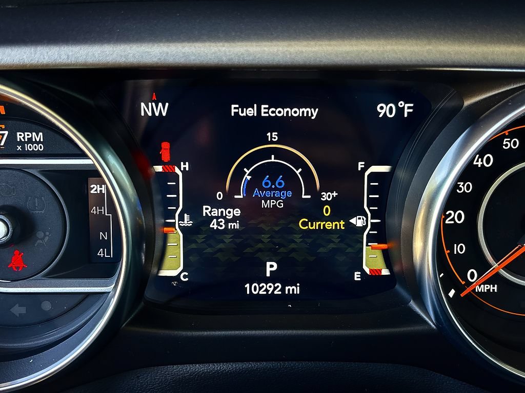 Used 2023 Jeep Wrangler Unlimited Sport AWD/4WD image 16