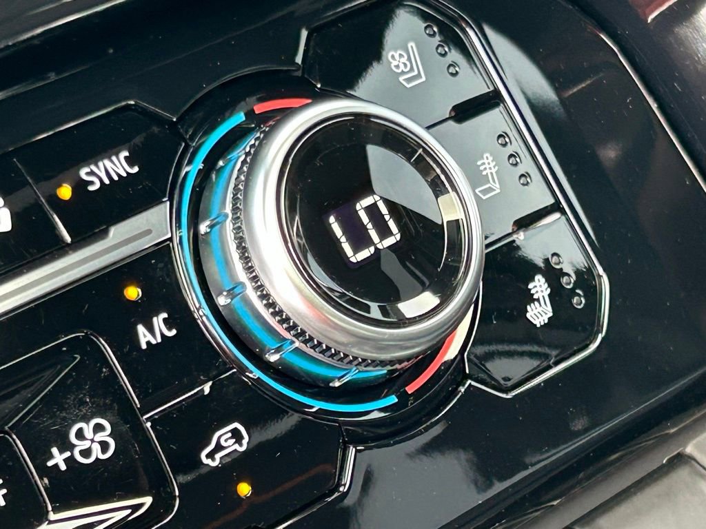 Used 2025 GMC Sierra 2500 AT4 w/ AT4 Premium Plus Package image 60