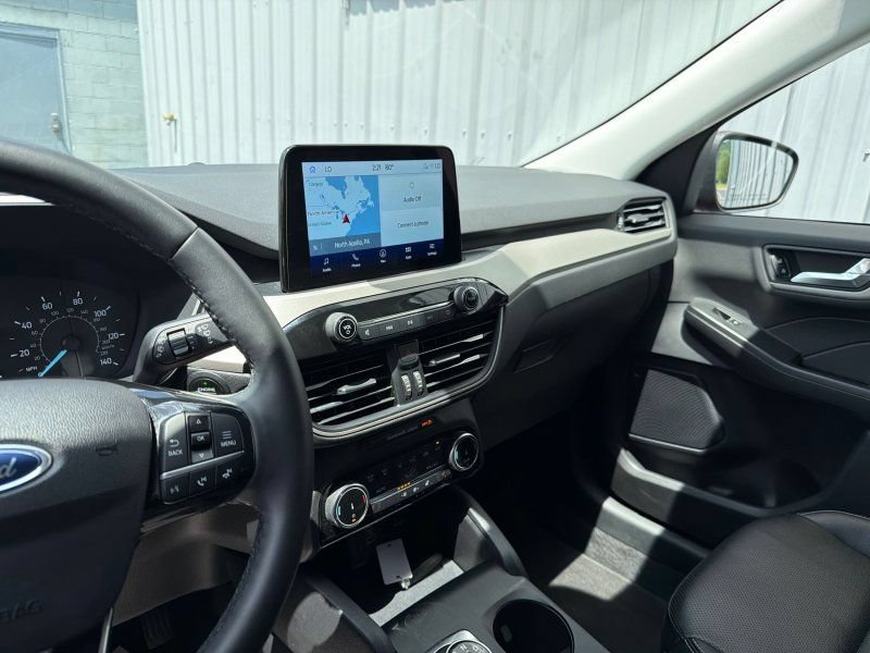 Used 2022 Ford Escape SEL AWD/4WD image 22