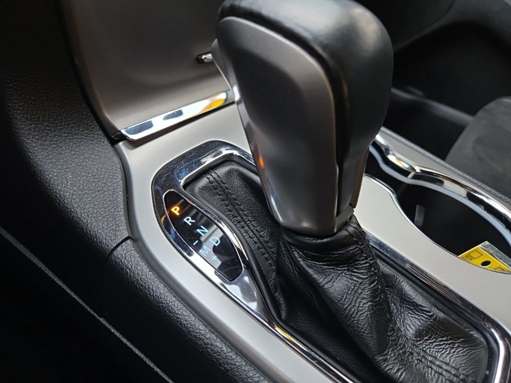 Used 2019 Jeep Grand Cherokee Altitude image 39