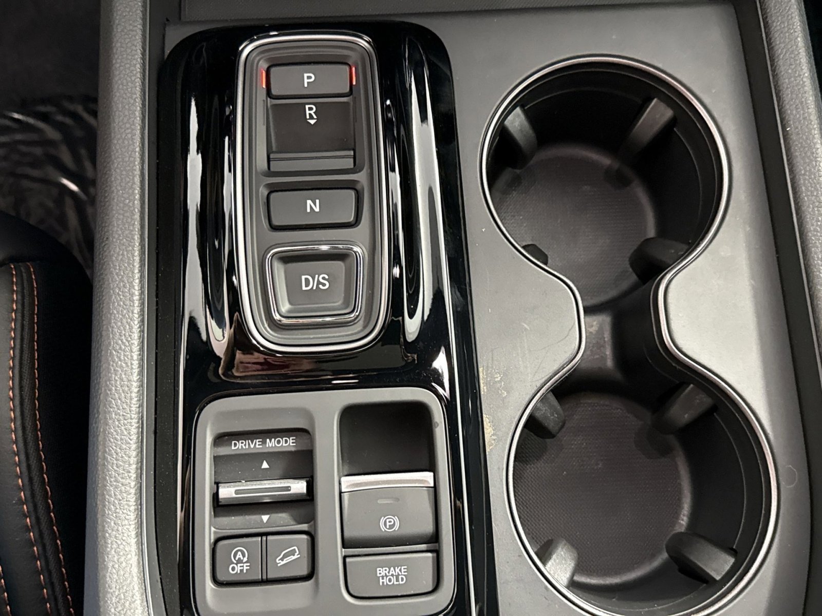 Used 2025 Honda Pilot TrailSport image 22