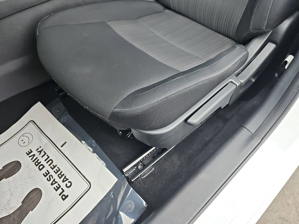 Used 2024 Nissan Sentra SV image 32