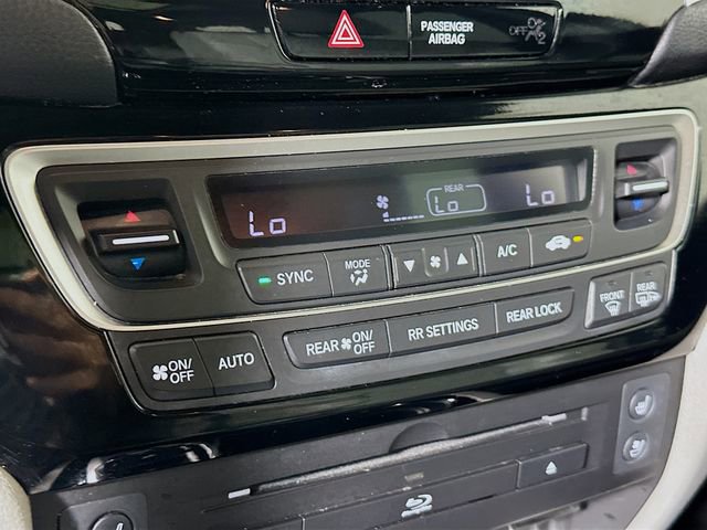 Used 2018 Honda Pilot Elite image 18