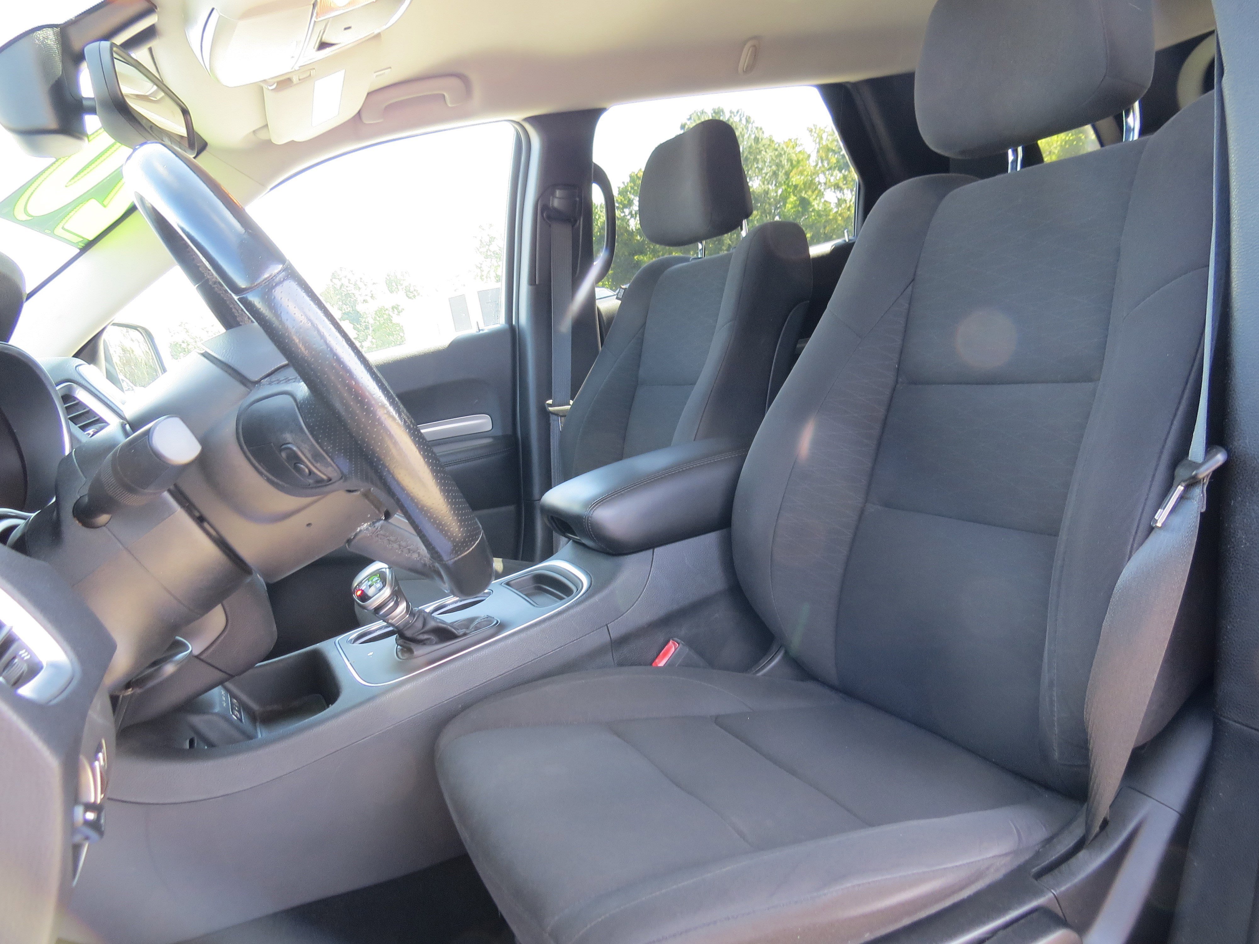 Used 2020 Dodge Durango SXT w/ 3rd Row Seating Group image 18