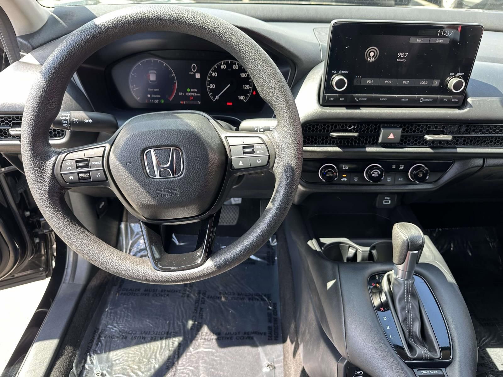 Used 2023 Honda HR-V LX image 8