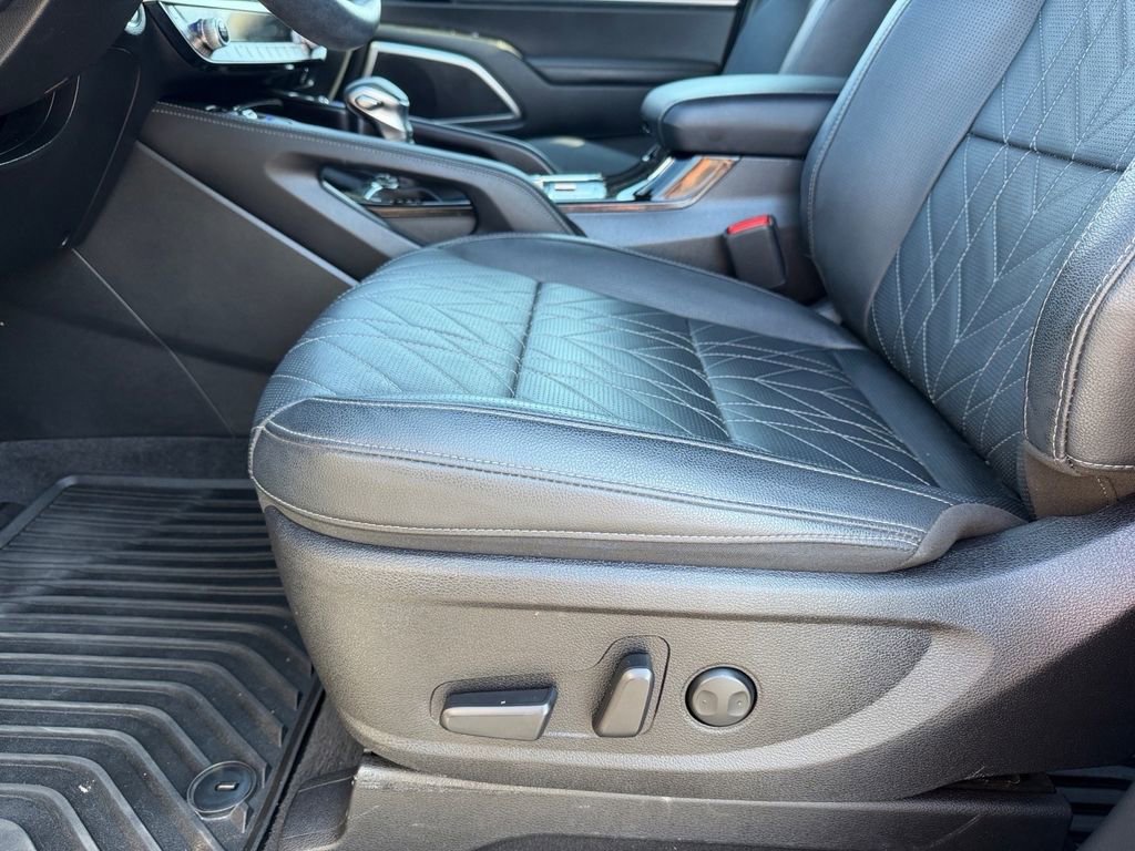Used 2025 Kia Telluride EX X-Line image 11