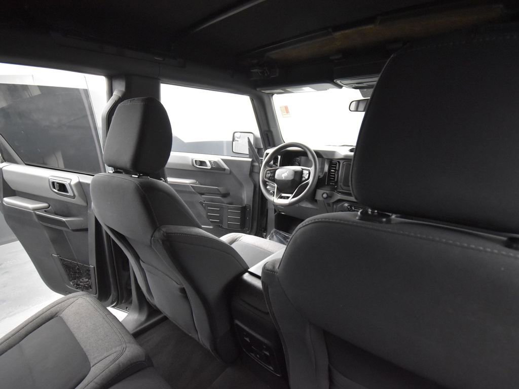 Used 2022 Ford Bronco 4-Door image 15