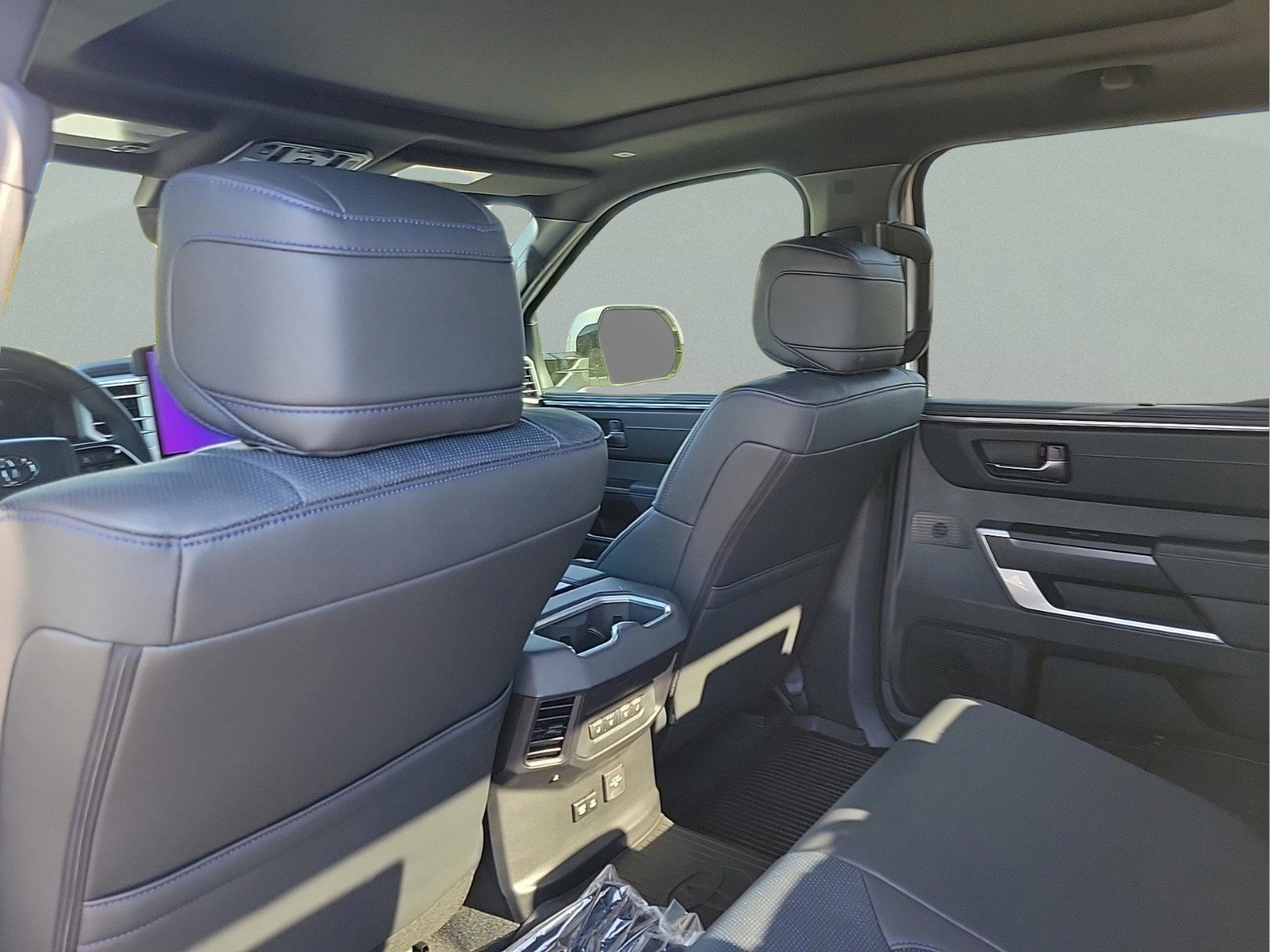 New 2025 Toyota Tundra Platinum image 27