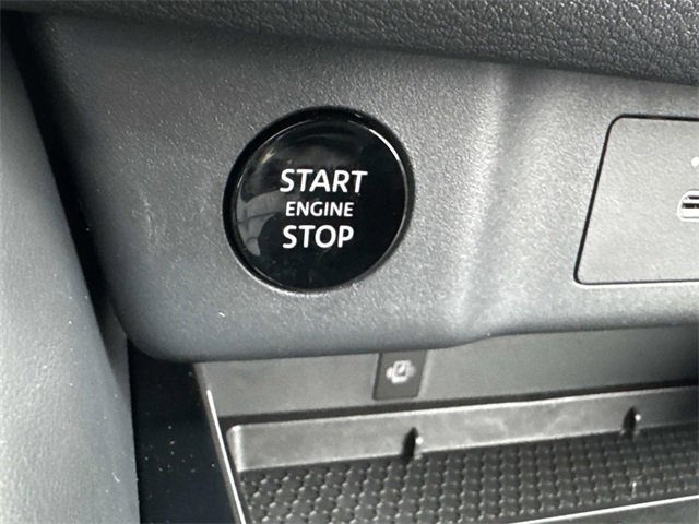 New 2026 Nissan Rogue Platinum image 31