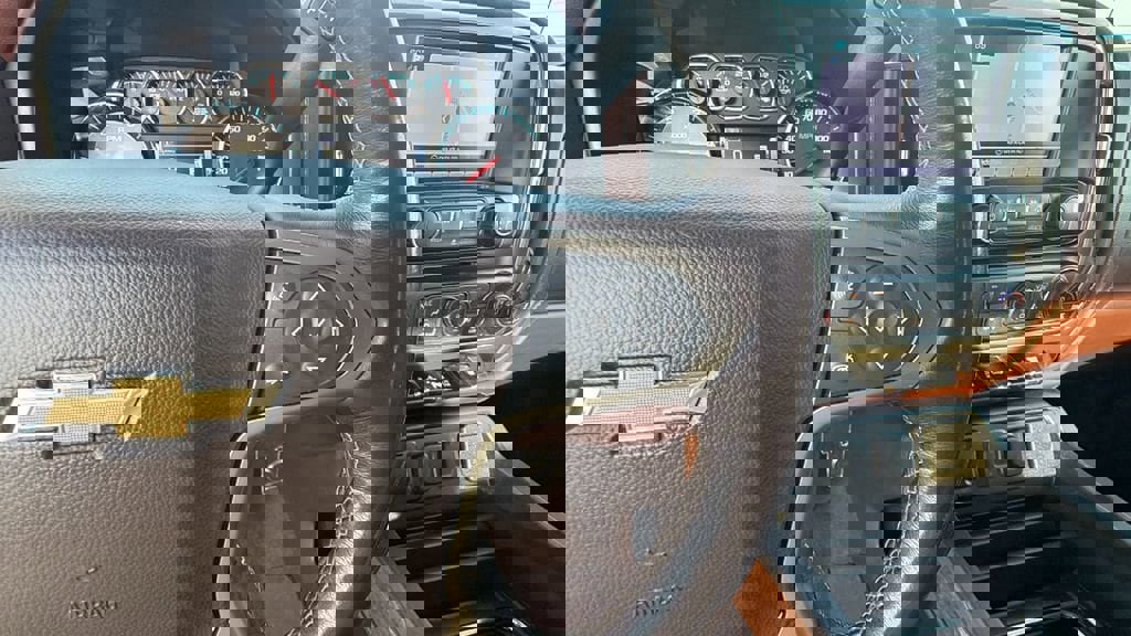 Used 2018 Chevrolet Silverado 2500 High Country w/ Duramax Plus Package image 25