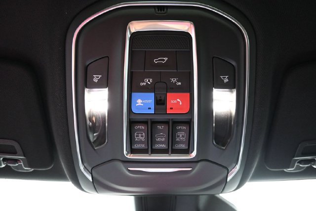 New 2027 Jeep Grand Cherokee Limited AWD/4WD image 42