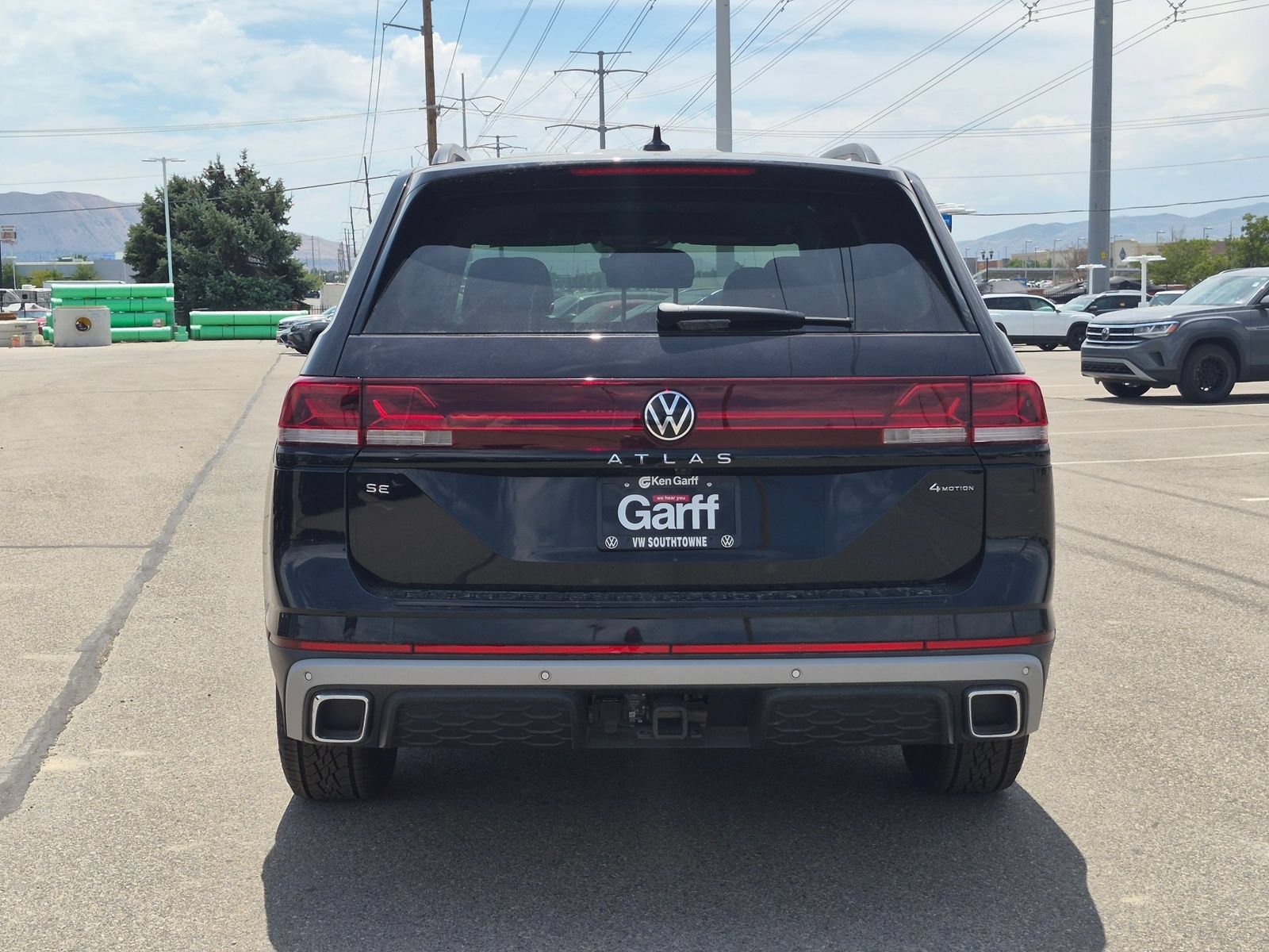 New 2026 Volkswagen Atlas Peak Edition AWD/4WD image 4