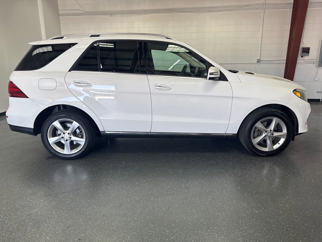 Used 2016 Mercedes-Benz GLE 350 4MATIC image 3