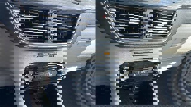 Used 2024 Ford Escape SE w/ PHEV Premium Package image 33