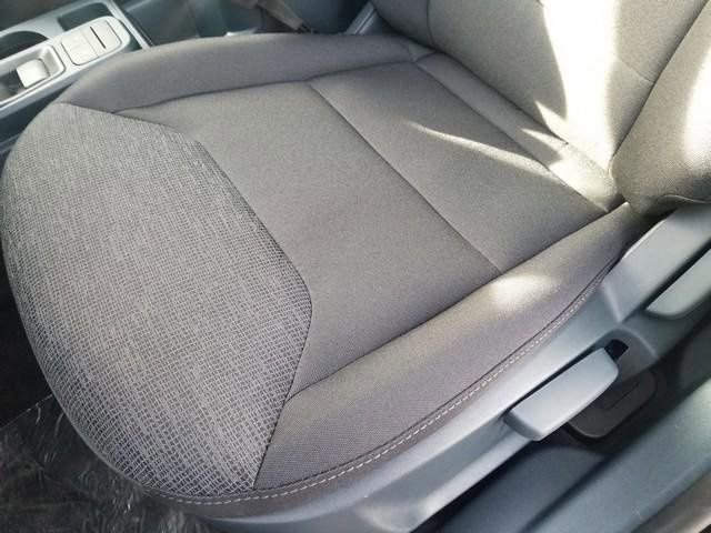 New 2025 Ford Maverick XL w/ 4K Tow Package image 16