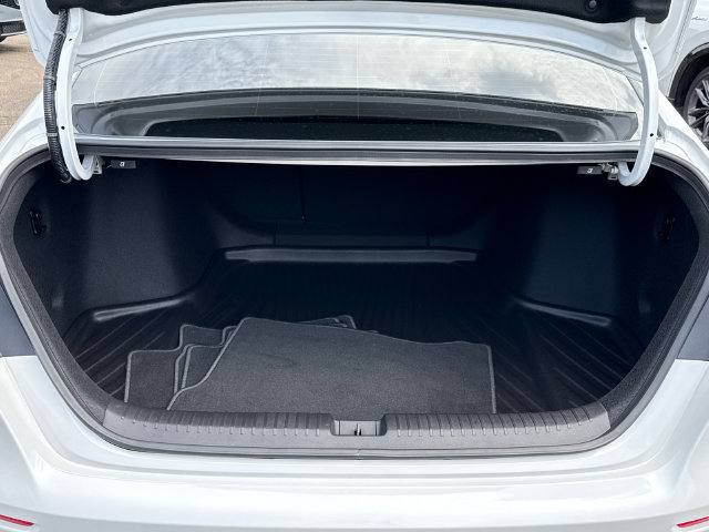 Used 2025 Honda Accord Sport image 35