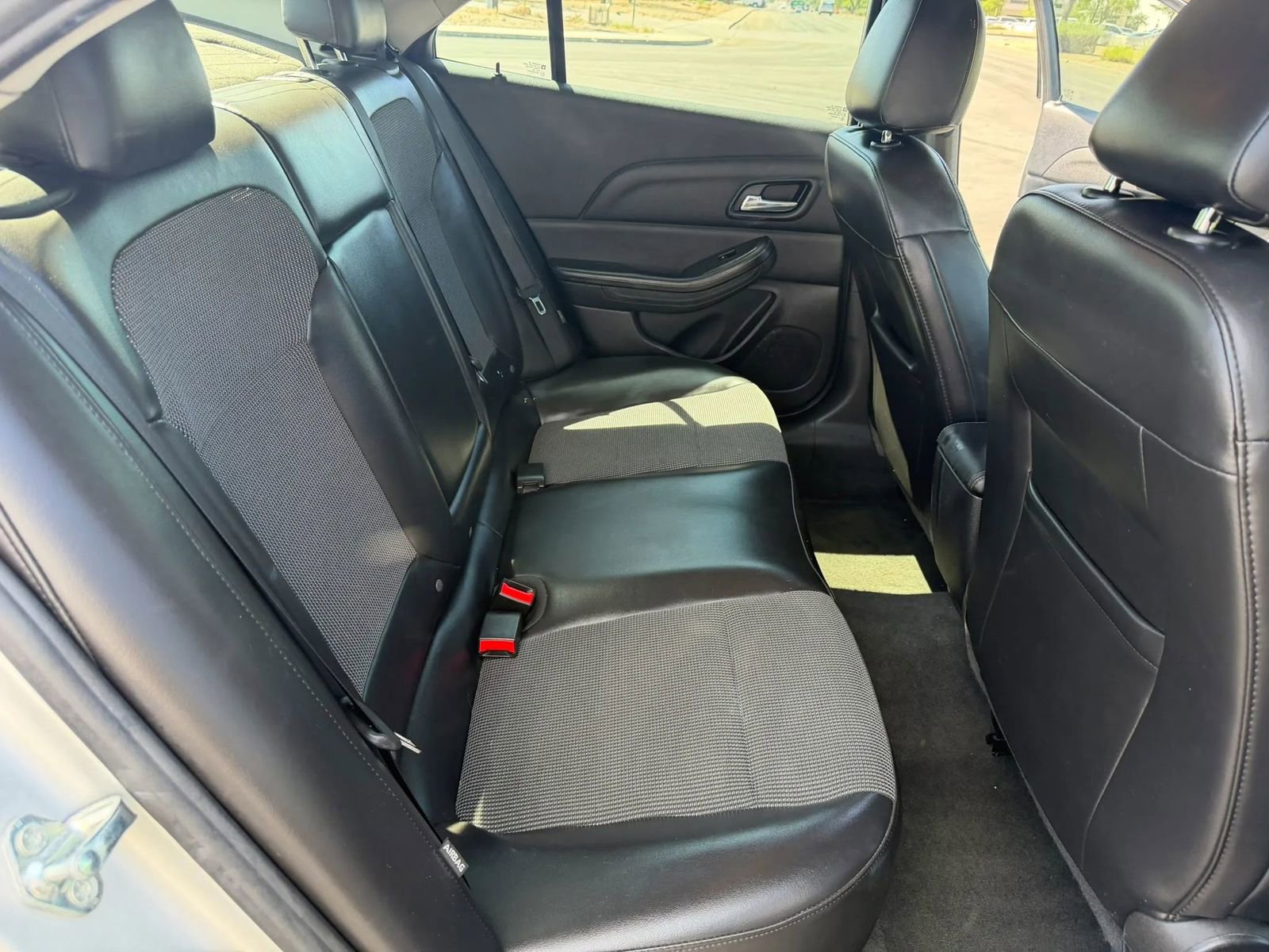 Used 2015 Chevrolet Malibu LT w/ Power Convenience Package image 17