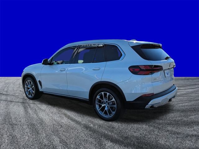 Used 2024 BMW X5 xDrive40i w/ Premium Package image 6