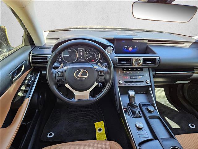 Used 2020 Lexus IS 300 image 18