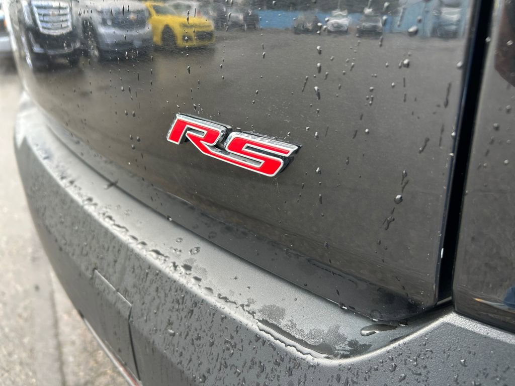 Used 2023 Chevrolet Traverse RS AWD/4WD image 32