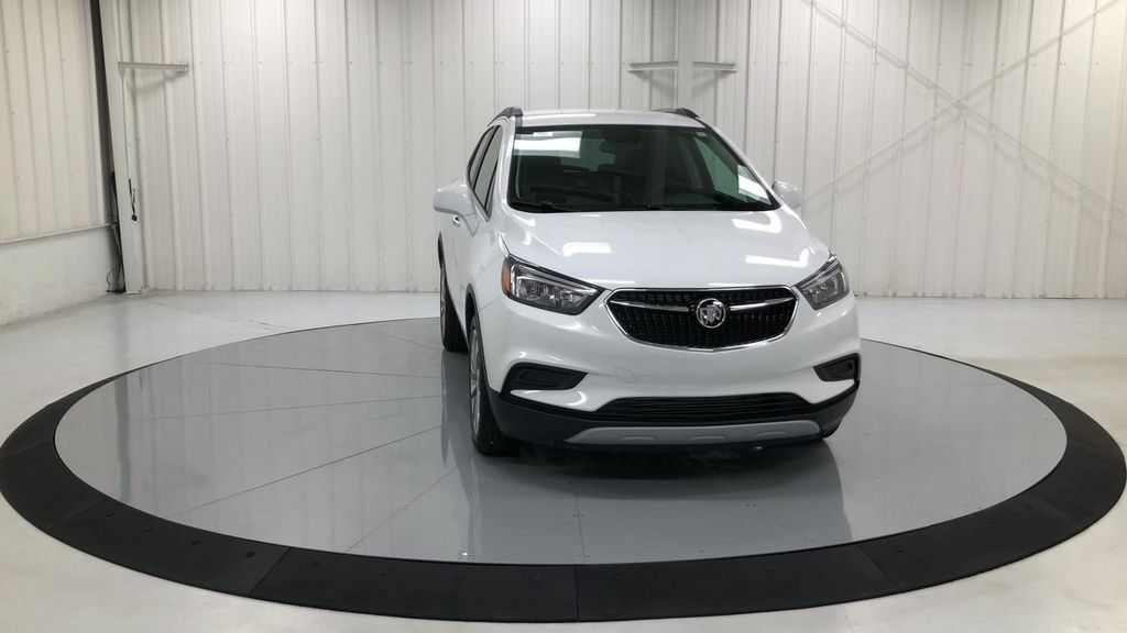Used 2020 Buick Encore Preferred FWD image 3