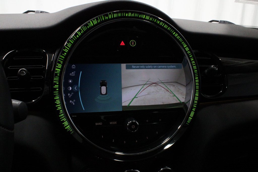 Used 2023 MINI Cooper S image 4