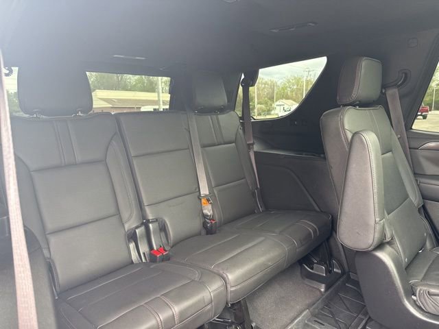 Used 2022 Chevrolet Tahoe RST w/ Luxury Package image 16