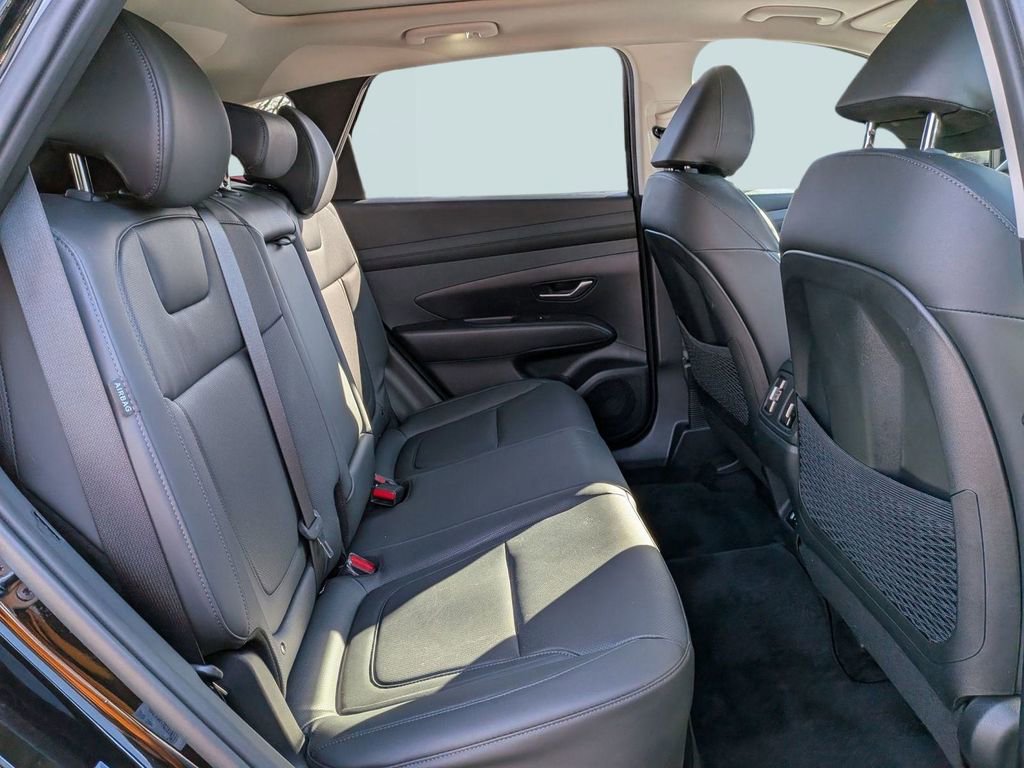 Certified 2025 Hyundai Tucson SEL AWD/4WD image 31