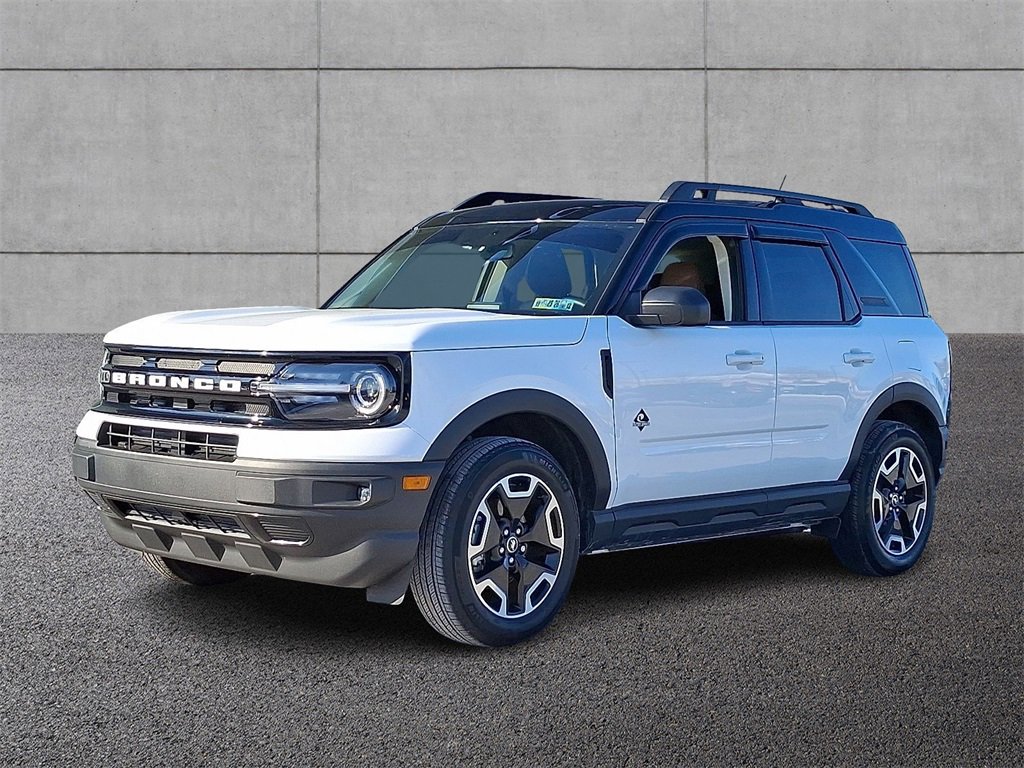 Used 2024 Ford Bronco Sport Outer Banks image 1