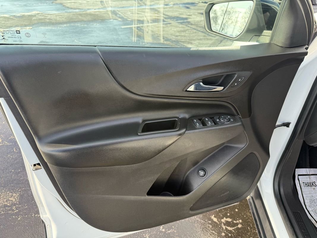 Used 2021 Chevrolet Equinox LT image 13