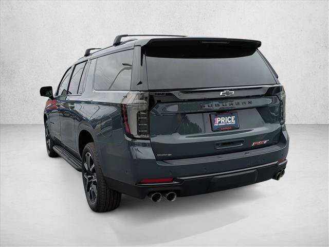 Used 2025 Chevrolet Suburban RST w/ Comfort Package image 7