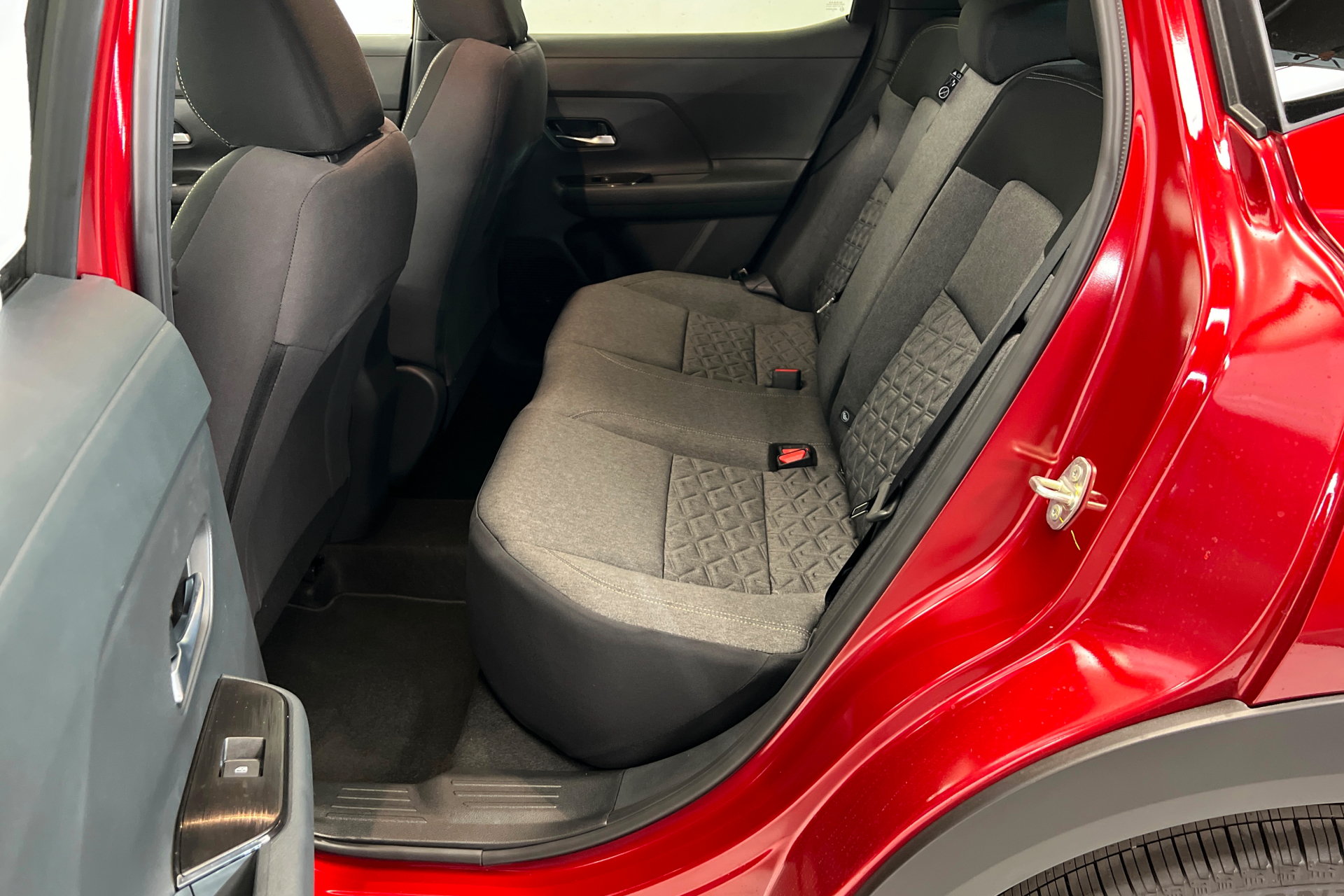 New 2026 Nissan Kicks SV w/ Cold Weather Package FWD image 23