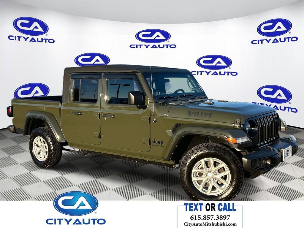 Used 2021 Jeep Gladiator Sport image 1