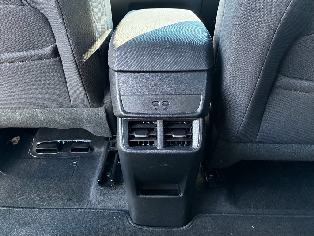 Used 2026 Chevrolet Equinox LT AWD/4WD image 22