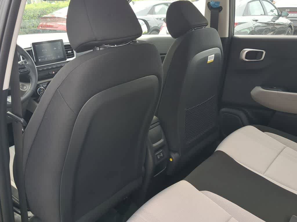 New 2026 Hyundai Venue SEL FWD image 19