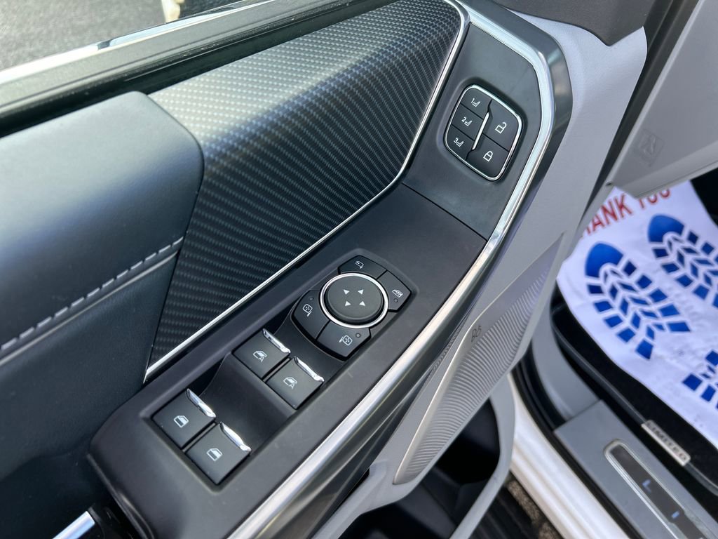 Used 2022 Ford F150 Limited image 13