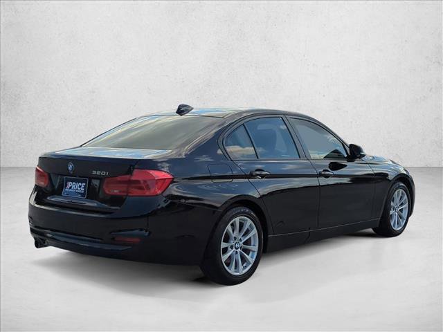 Used 2018 BMW 320i Sedan w/ Convenience Package image 5