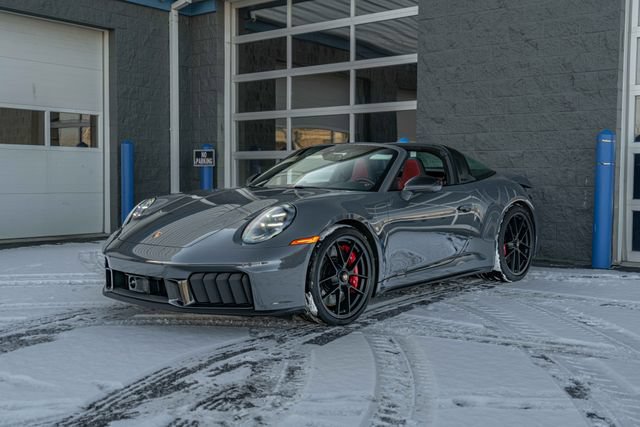 Used 2025 Porsche 911 Targa 4 GTS AWD/4WD image 30