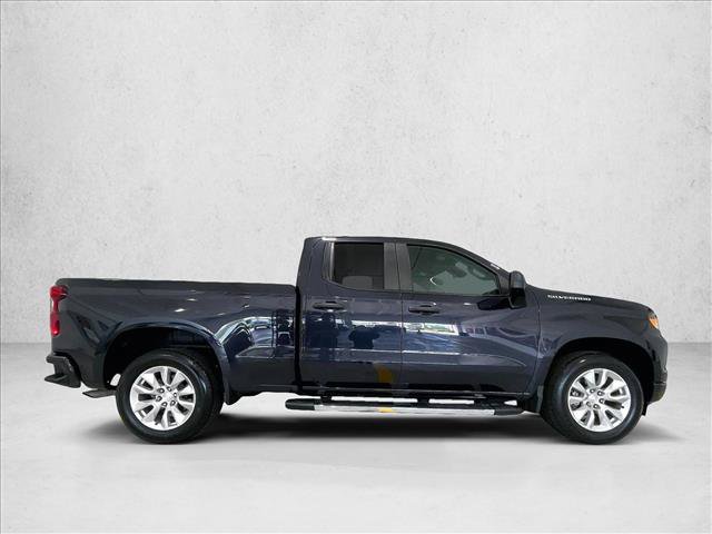Used 2023 Chevrolet Silverado 1500 Custom RWD image 5