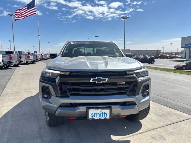 Certified 2024 Chevrolet Colorado Z71 w/ Z71 Convenience Package 2 AWD/4WD image 8