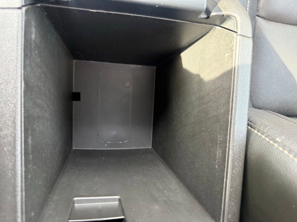 Used 2019 GMC Acadia SLT FWD image 28