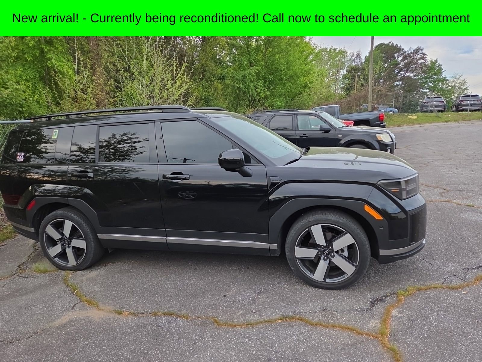 Used 2024 Hyundai Santa Fe Limited image 4