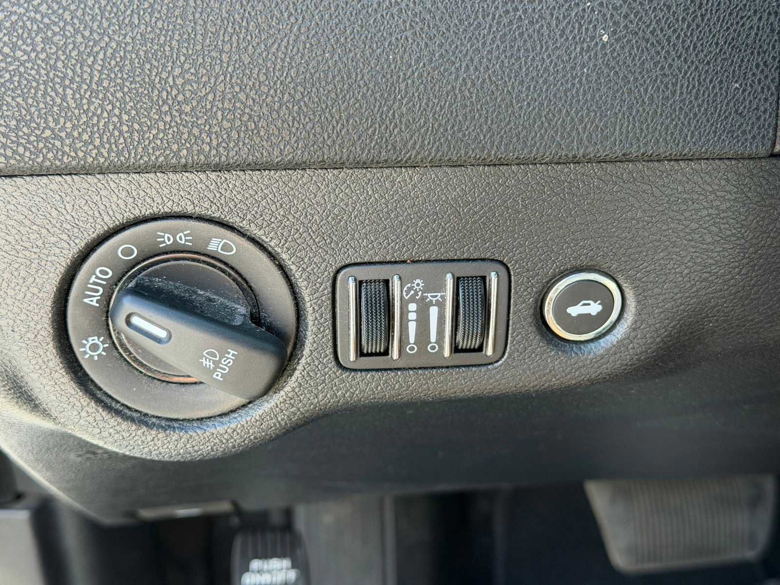Used 2021 Dodge Charger R/T RWD image 15