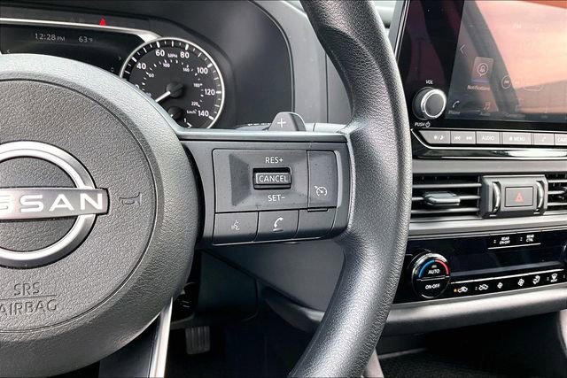 Certified 2025 Nissan Pathfinder S image 11