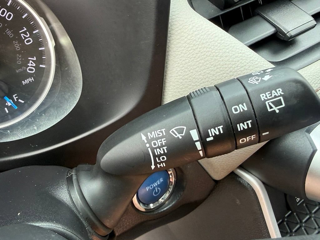 Certified 2021 Toyota RAV4 XLE AWD/4WD image 28