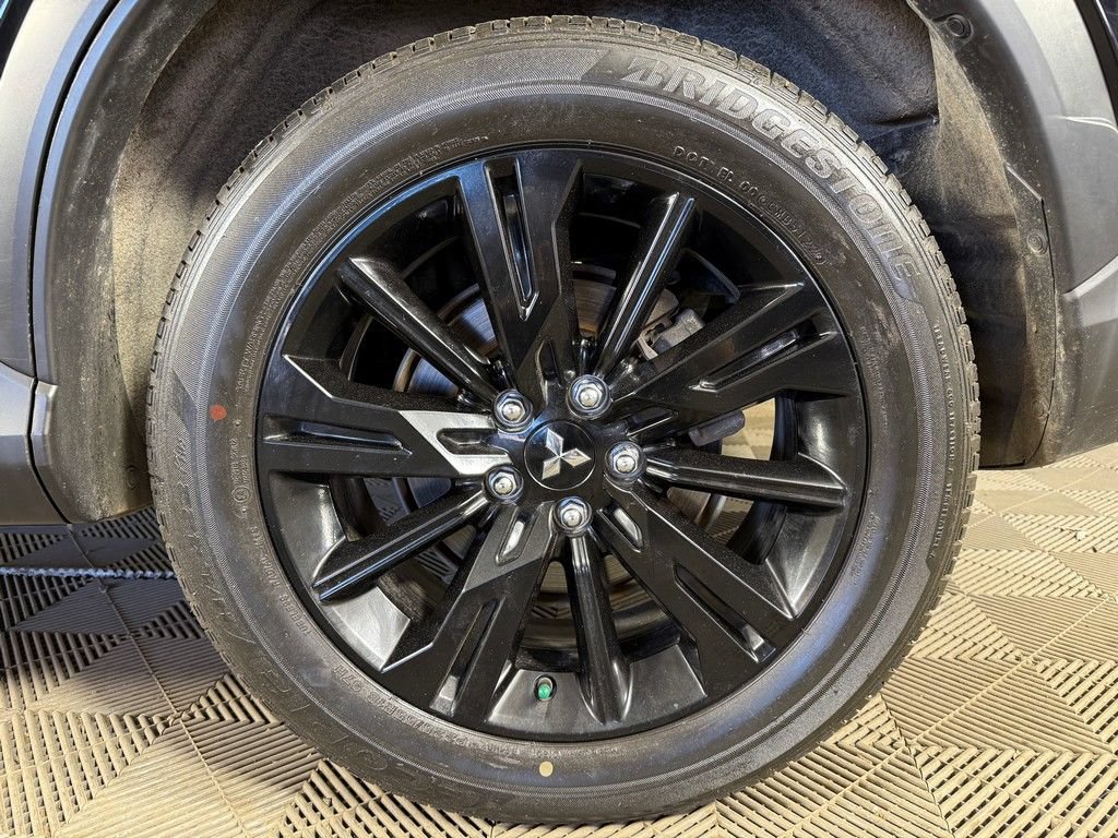Used 2023 Mitsubishi Eclipse Cross Ralliart AWD/4WD image 16