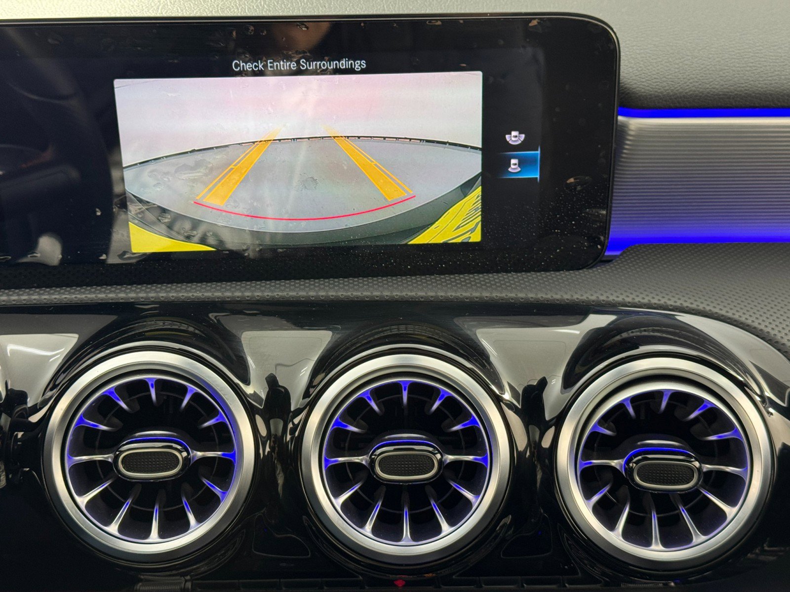 Used 2022 Mercedes-Benz A 220 image 29