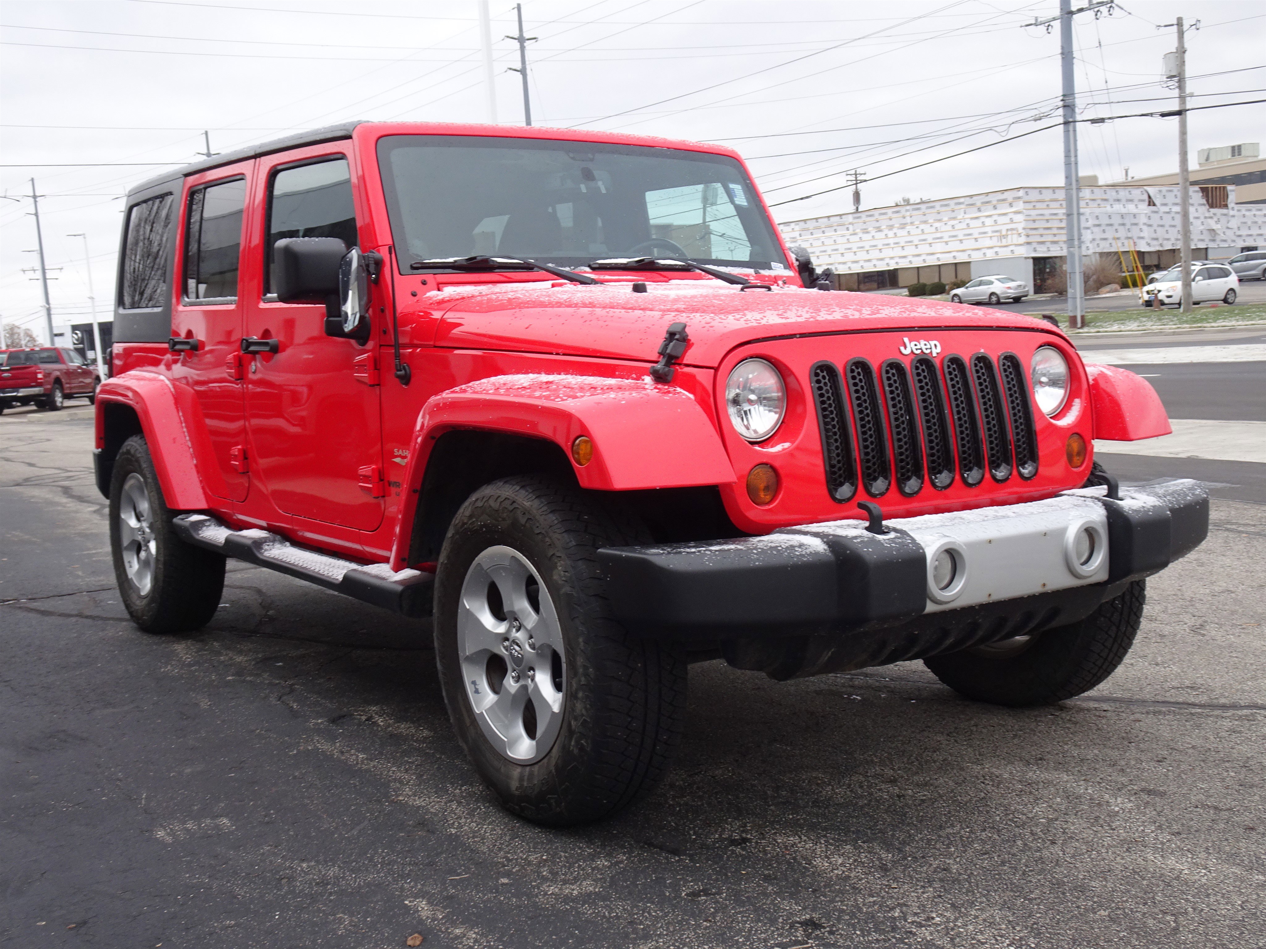 Used 2013 Jeep Wrangler Unlimited Sahara w/ Connectivity Group image 7