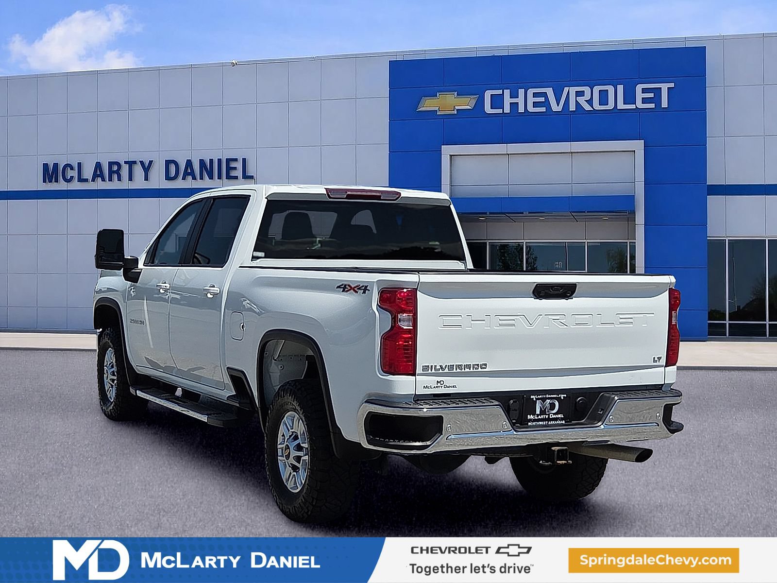 Used 2022 Chevrolet Silverado 2500 LT AWD/4WD image 4